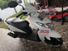 https://riyasewana.com/uploads/honda-dio-1312295719776.jpg