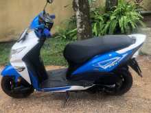 https://riyasewana.com/uploads/honda-dio-131230071172.jpg