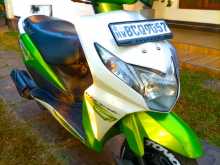 Honda DIO 2015 Motorbike