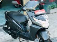 Honda DIO 2013 Motorbike