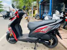 https://riyasewana.com/uploads/honda-dio-131436131902.jpg