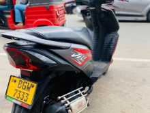 https://riyasewana.com/uploads/honda-dio-131436131934.jpg