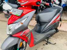 https://riyasewana.com/uploads/honda-dio-131436131973.jpg