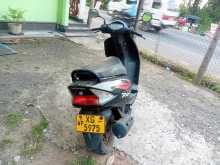 https://riyasewana.com/uploads/honda-dio-1319404013833.jpg