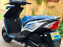 https://riyasewana.com/uploads/honda-dio-132018134172.jpg