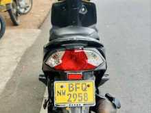 https://riyasewana.com/uploads/honda-dio-1320431022053.jpg