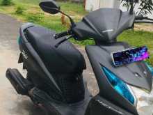 https://riyasewana.com/uploads/honda-dio-1322183122062.jpg