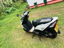 https://riyasewana.com/uploads/honda-dio-1322492122543.jpg