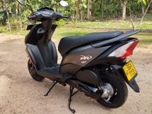 https://riyasewana.com/uploads/honda-dio-13711426634.jpg