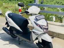 https://riyasewana.com/uploads/honda-dio-137390422722.jpg