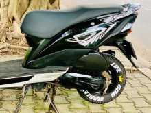 https://riyasewana.com/uploads/honda-dio-137451513444.jpg