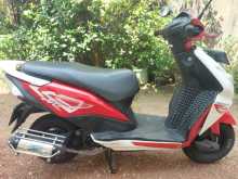 https://riyasewana.com/uploads/honda-dio-138131913154.jpg