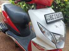 https://riyasewana.com/uploads/honda-dio-138131913681.jpg