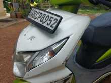 https://riyasewana.com/uploads/honda-dio-138225313073.jpg