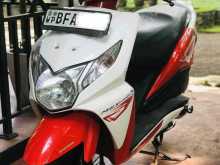 https://riyasewana.com/uploads/honda-dio-138365322972.jpg