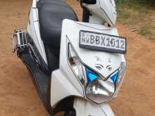 https://riyasewana.com/uploads/honda-dio-139051713453.jpg