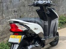 https://riyasewana.com/uploads/honda-dio-13945351341282.jpg