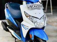 https://riyasewana.com/uploads/honda-dio-139462322052.jpg
