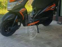 Honda Dio 2017 Motorbike