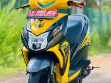 https://riyasewana.com/uploads/honda-dio-1410550113072.jpg