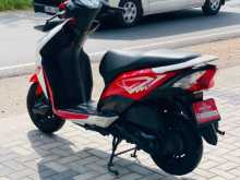 Honda Dio 2017 Motorbike