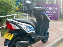 https://riyasewana.com/uploads/honda-dio-141244324043.jpg