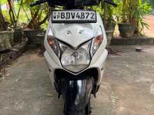https://riyasewana.com/uploads/honda-dio-1413105913572.jpg