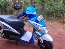 https://riyasewana.com/uploads/honda-dio-1413234413323.jpg