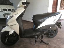 https://riyasewana.com/uploads/honda-dio-1414293419496.jpg
