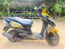 https://riyasewana.com/uploads/honda-dio-1414585913123.jpg