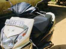 https://riyasewana.com/uploads/honda-dio-141503574812.jpg