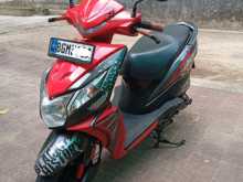 Honda DIO 2018 Motorbike