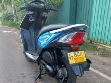 https://riyasewana.com/uploads/honda-dio-1416515513663.jpg