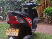 https://riyasewana.com/uploads/honda-dio-141711394343.jpg