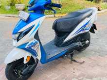 https://riyasewana.com/uploads/honda-dio-141903524143.jpg