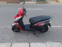 https://riyasewana.com/uploads/honda-dio-142033254482.jpg