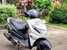 Honda Dio 2017 Motorbike