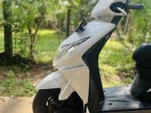 https://riyasewana.com/uploads/honda-dio-1423251822953.jpg