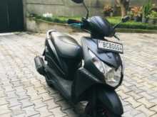 https://riyasewana.com/uploads/honda-dio-1423510613033.jpg