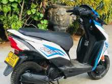 https://riyasewana.com/uploads/honda-dio-142355224043.jpg