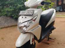 https://riyasewana.com/uploads/honda-dio-147014613093.jpg