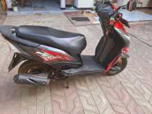 https://riyasewana.com/uploads/honda-dio-147330713932.jpg
