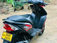 https://riyasewana.com/uploads/honda-dio-149023913444.jpg