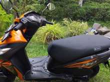 https://riyasewana.com/uploads/honda-dio-14915224753.jpg