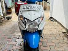 Honda Dio 2017 Motorbike