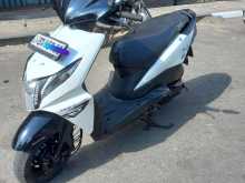 https://riyasewana.com/uploads/honda-dio-14922164262.jpg