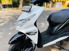 Honda DIO 2015 Motorbike