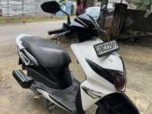 https://riyasewana.com/uploads/honda-dio-1511054322183.jpg