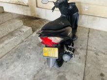 https://riyasewana.com/uploads/honda-dio-1511213219034.jpg
