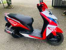 https://riyasewana.com/uploads/honda-dio-1511280713833.jpg